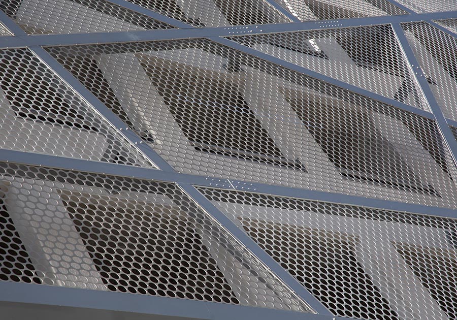 perforirana pločevina